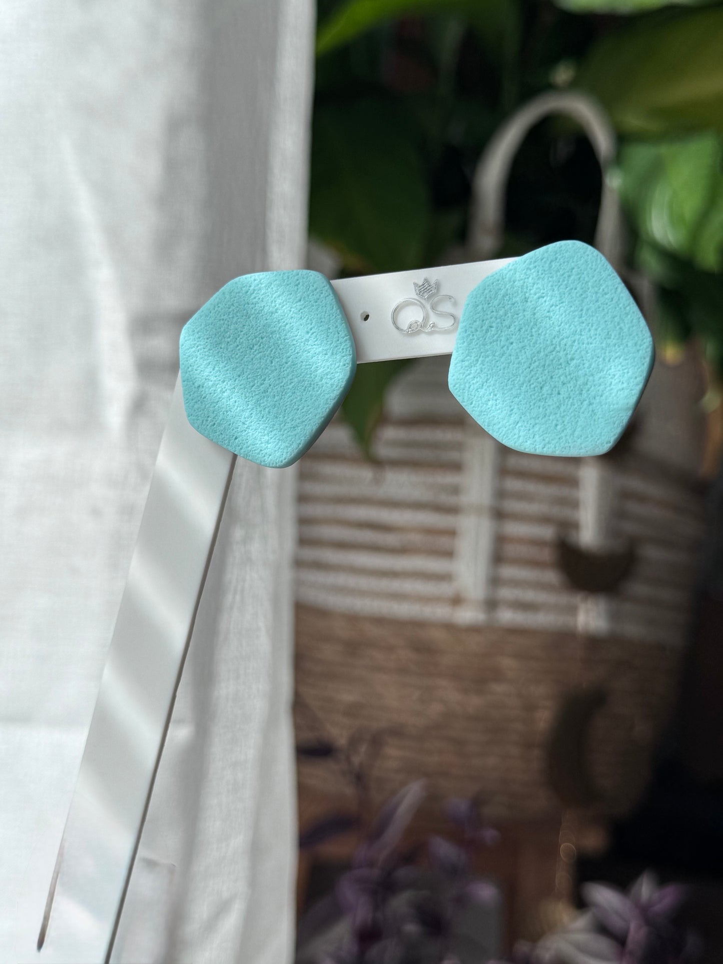 HEXA