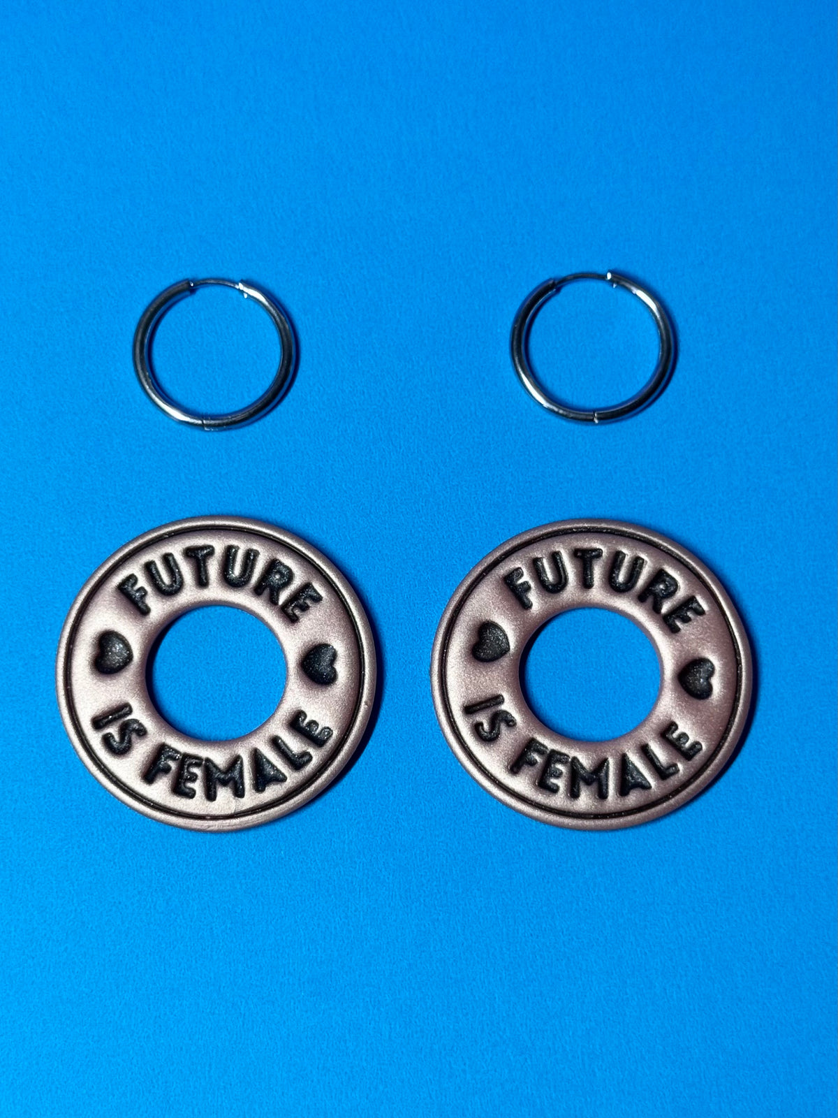 PAMPILLES - "Future is female" - rose métalisé et gris - sans créoles
